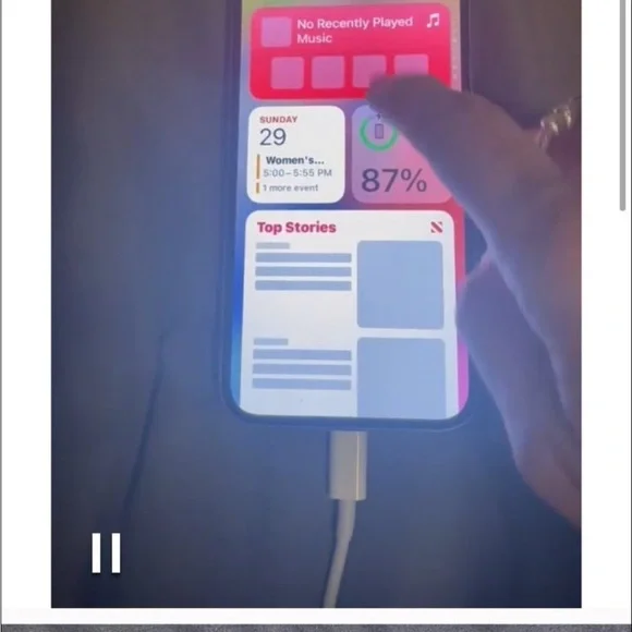 Apple iPhone 12 Purple Sleek Dual-Camera Smartphone - Picture 3 of 5